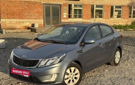 KIA Rio III рестайлинг, 2011 год, 749 000 рублей, 2 фотография