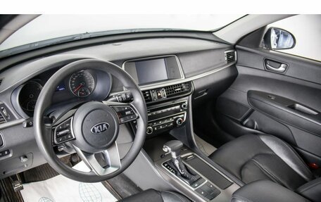 KIA K5 II, 2018 год, 1 999 000 рублей, 8 фотография