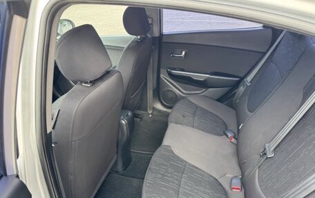KIA Rio III рестайлинг, 2012 год, 880 000 рублей, 14 фотография