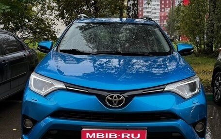 Toyota RAV4, 2016 год, 1 980 000 рублей, 1 фотография
