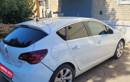 Opel Astra J, 2012 год, 800 000 рублей, 4 фотография