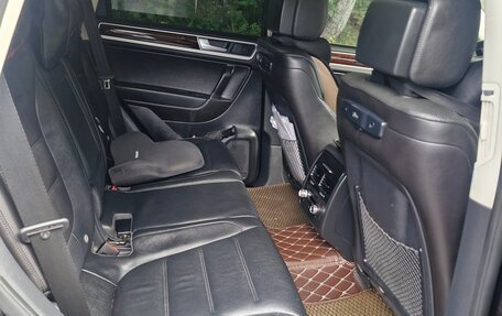 Volkswagen Touareg III, 2015 год, 3 200 000 рублей, 14 фотография
