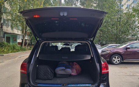 Volkswagen Touareg III, 2015 год, 3 200 000 рублей, 11 фотография