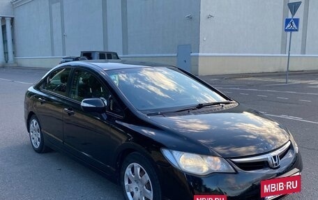 Honda Civic VIII, 2010 год, 800 000 рублей, 3 фотография