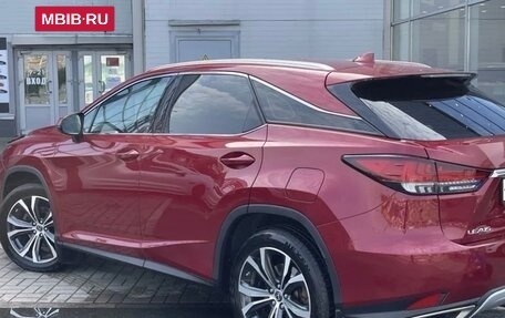 Lexus RX IV рестайлинг, 2021 год, 5 600 000 рублей, 3 фотография