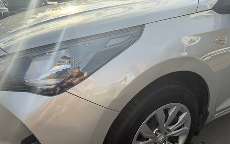 Hyundai Solaris II рестайлинг, 2021 год, 1 500 000 рублей, 11 фотография