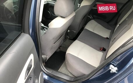 Chevrolet Cruze II, 2010 год, 599 999 рублей, 14 фотография