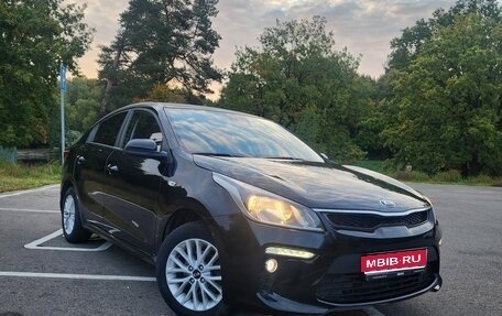 KIA Rio IV, 2018 год, 1 250 000 рублей, 1 фотография