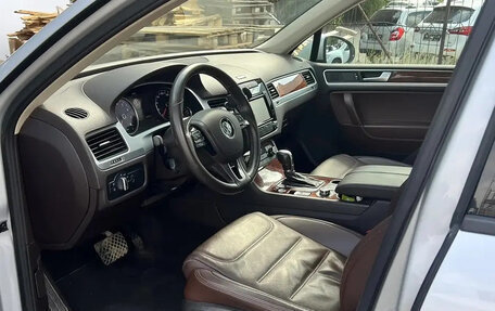 Volkswagen Touareg III, 2012 год, 2 160 000 рублей, 7 фотография