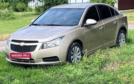 Chevrolet Cruze II, 2011 год, 710 000 рублей, 2 фотография
