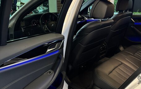BMW 5 серия, 2019 год, 4 550 000 рублей, 13 фотография