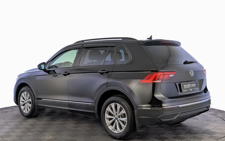 Volkswagen Tiguan II, 2021 год, 3 090 000 рублей, 7 фотография