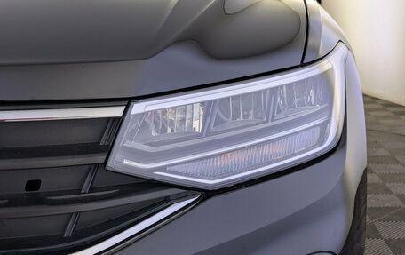 Volkswagen Tiguan II, 2021 год, 3 090 000 рублей, 11 фотография