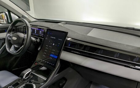 Geely Atlas, 2024 год, 2 990 000 рублей, 20 фотография
