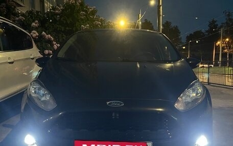 Ford Fiesta, 2015 год, 750 000 рублей, 13 фотография