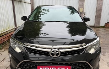 Toyota Camry, 2018 год, 2 850 000 рублей, 1 фотография