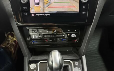 Volkswagen Passat B8 рестайлинг, 2021 год, 2 750 000 рублей, 7 фотография