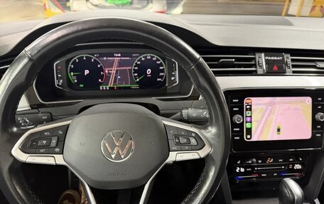 Volkswagen Passat B8 рестайлинг, 2021 год, 2 750 000 рублей, 5 фотография