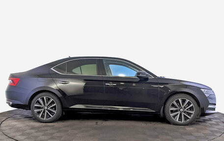Skoda Superb III рестайлинг, 2025 год, 3 595 000 рублей, 4 фотография