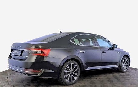 Skoda Superb III рестайлинг, 2025 год, 3 595 000 рублей, 5 фотография