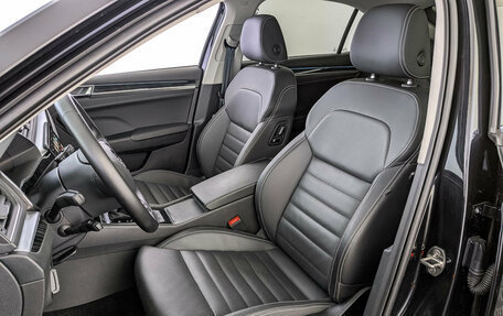 Skoda Superb III рестайлинг, 2025 год, 3 595 000 рублей, 20 фотография