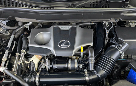 Lexus RX IV рестайлинг, 2021 год, 4 320 000 рублей, 9 фотография