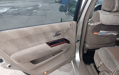 Honda Odyssey II, 2002 год, 750 000 рублей, 16 фотография