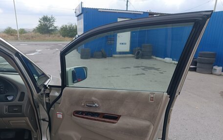 Honda Odyssey II, 2002 год, 750 000 рублей, 23 фотография