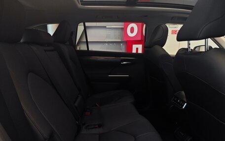 Toyota Highlander, 2025 год, 5 650 000 рублей, 14 фотография