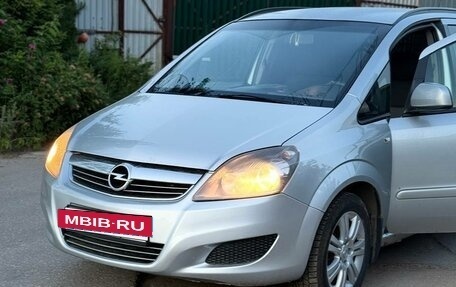 Opel Zafira B, 2012 год, 630 000 рублей, 5 фотография