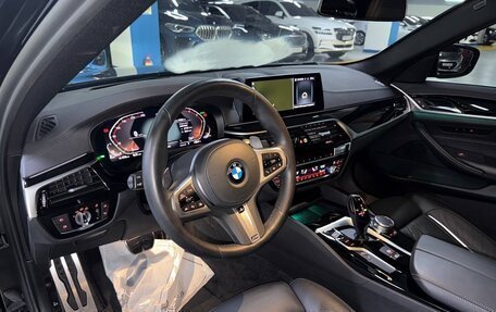 BMW 5 серия, 2019 год, 4 400 000 рублей, 3 фотография