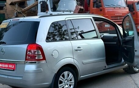 Opel Zafira B, 2012 год, 630 000 рублей, 8 фотография