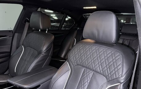 BMW 5 серия, 2019 год, 4 400 000 рублей, 13 фотография