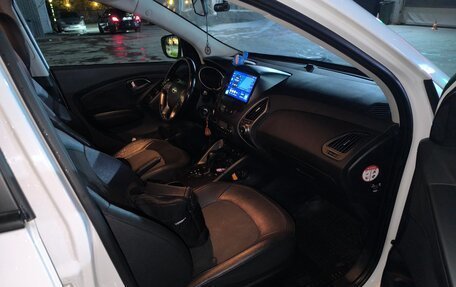 Hyundai ix35 I рестайлинг, 2014 год, 950 000 рублей, 25 фотография