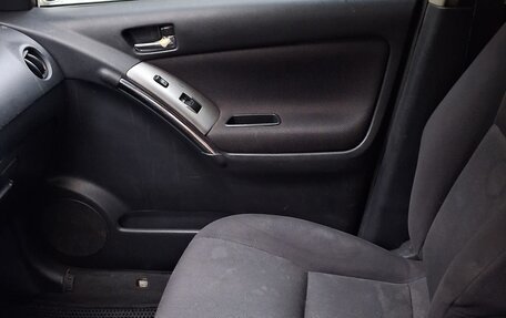 Toyota Matrix, 2002 год, 180 000 рублей, 13 фотография