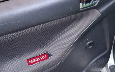 Toyota Matrix, 2002 год, 180 000 рублей, 14 фотография