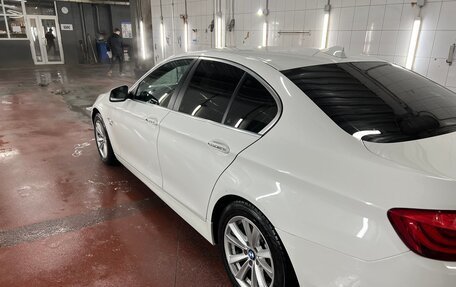 BMW 5 серия, 2012 год, 1 950 000 рублей, 4 фотография