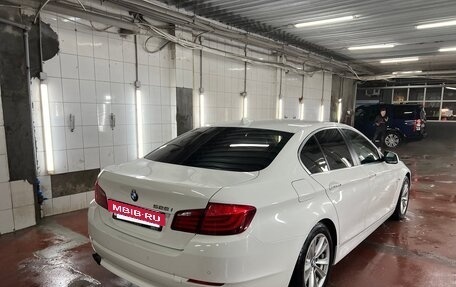 BMW 5 серия, 2012 год, 1 950 000 рублей, 8 фотография