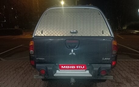 Mitsubishi L200 IV рестайлинг, 2013 год, 1 600 000 рублей, 1 фотография