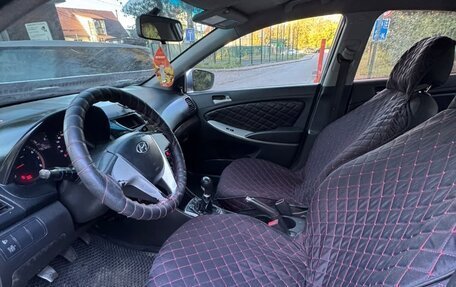 Hyundai Solaris II рестайлинг, 2011 год, 339 000 рублей, 12 фотография