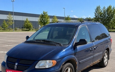 Dodge Caravan IV, 2004 год, 329 000 рублей, 1 фотография