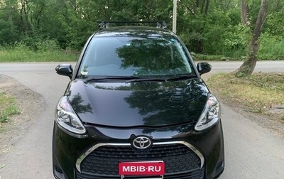 Toyota Sienta II, 2020 год, 1 300 000 рублей, 1 фотография