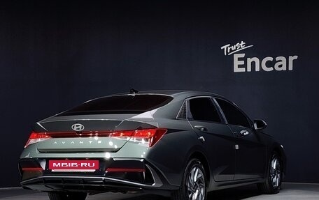 Hyundai Avante, 2023 год, 1 640 000 рублей, 2 фотография