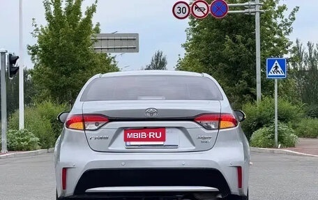 Toyota Corolla, 2022 год, 1 016 000 рублей, 5 фотография