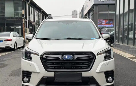 Subaru Forester, 2023 год, 3 000 001 рублей, 2 фотография