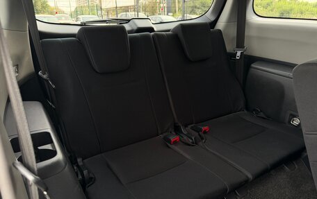 Toyota Wish II, 2010 год, 1 197 000 рублей, 20 фотография