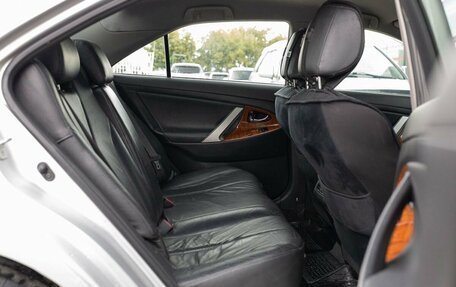 Toyota Camry, 2008 год, 950 000 рублей, 18 фотография