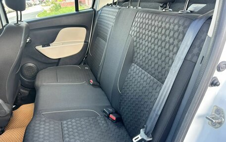 Renault Logan II, 2015 год, 545 000 рублей, 21 фотография