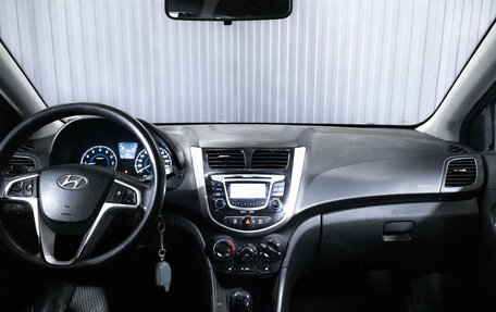 Hyundai Solaris II рестайлинг, 2012 год, 780 000 рублей, 15 фотография