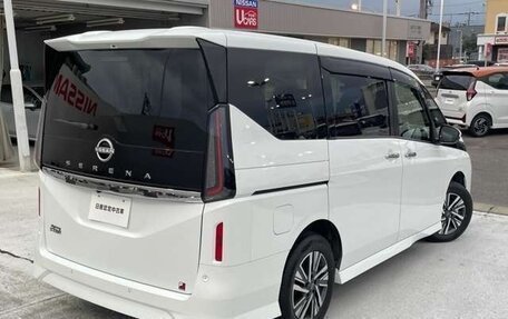 Nissan Serena, 2023 год, 2 235 000 рублей, 3 фотография